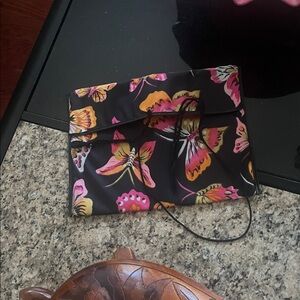 Vintage Floral Butterfly makeup bag
